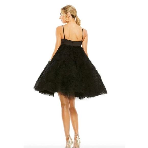 MAC DUGGAL Dress Evening Gown Black Mini Tulle Satin Bow Fit Flare Sz 6 Cupcake - Picture 2 of 12